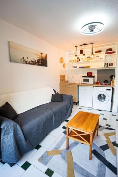 Apt Neuf 300M Plage Netflix Saint-Raphaël Buitenkant foto